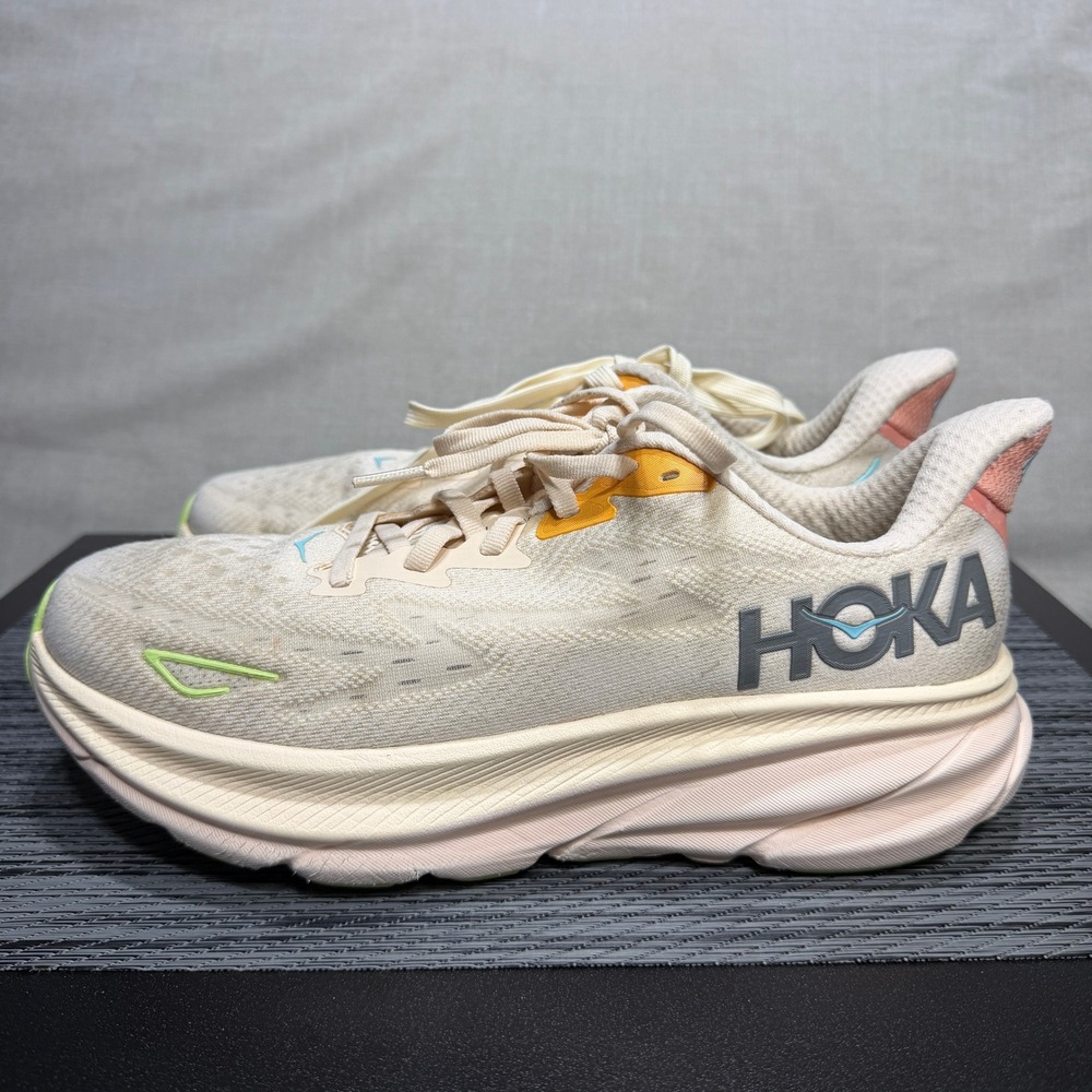Hoka Clifton 9 Running Shoes - Womens 9 - Vanilla Pink 1127896 VLS Running